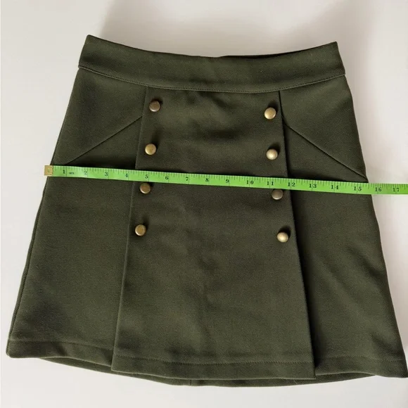 Vintage H&M Dark Green A-Line Skirt with Buttons - Picture 5 of 9